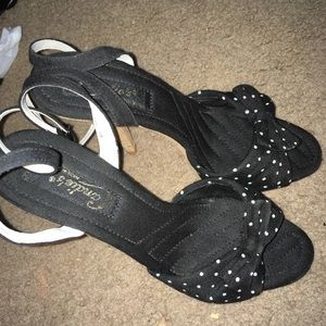 Black poka dot heels
